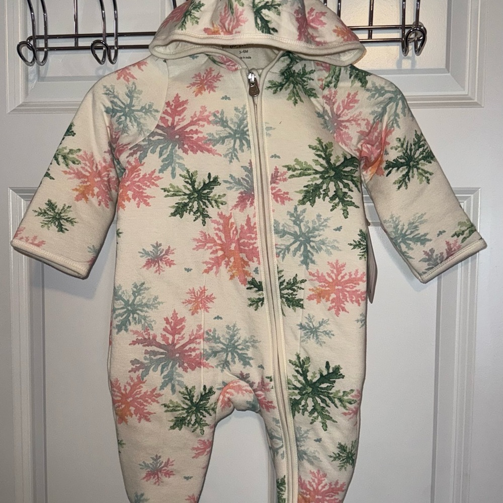 NWT Size 3/6 Mo Burt's Bees Baby Organic Cotton Floral Winter Suit